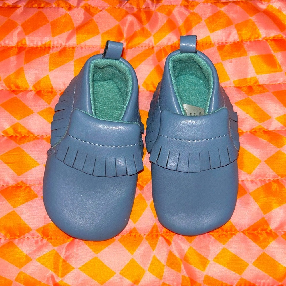 Infant bluish gray moccasins